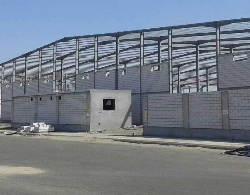 مظلات وسواتر وحديد وقماش وتركيب غرف ساندوتش بانل باحترافية بالاحساء.


