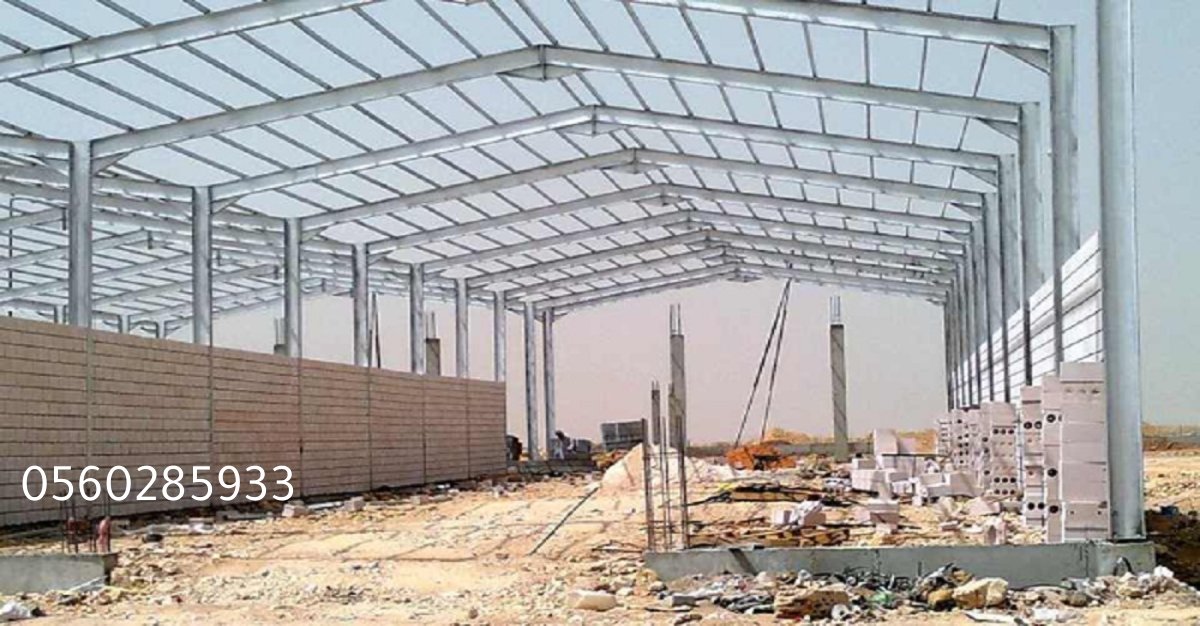 هناجر ساندوتش بانل لمستودعات أكثر أمانًا وعزلًا.