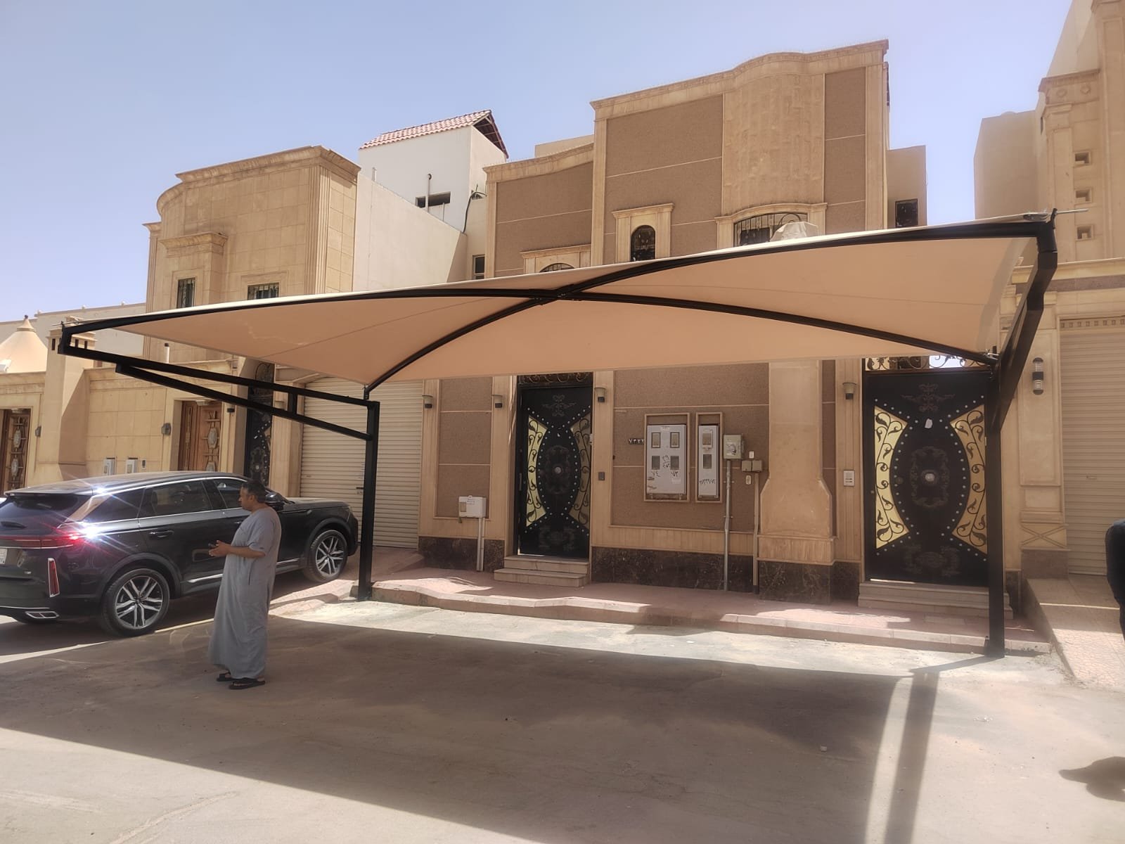 تركيب مظلات سيارات في الاحساء: حلول حديثة وأنيقة لحماية سيارتك